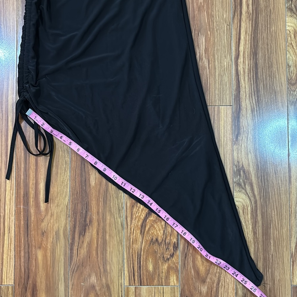 Misguided black slinky rouched black dress, size 6, NWT. - Picture 10 of 15